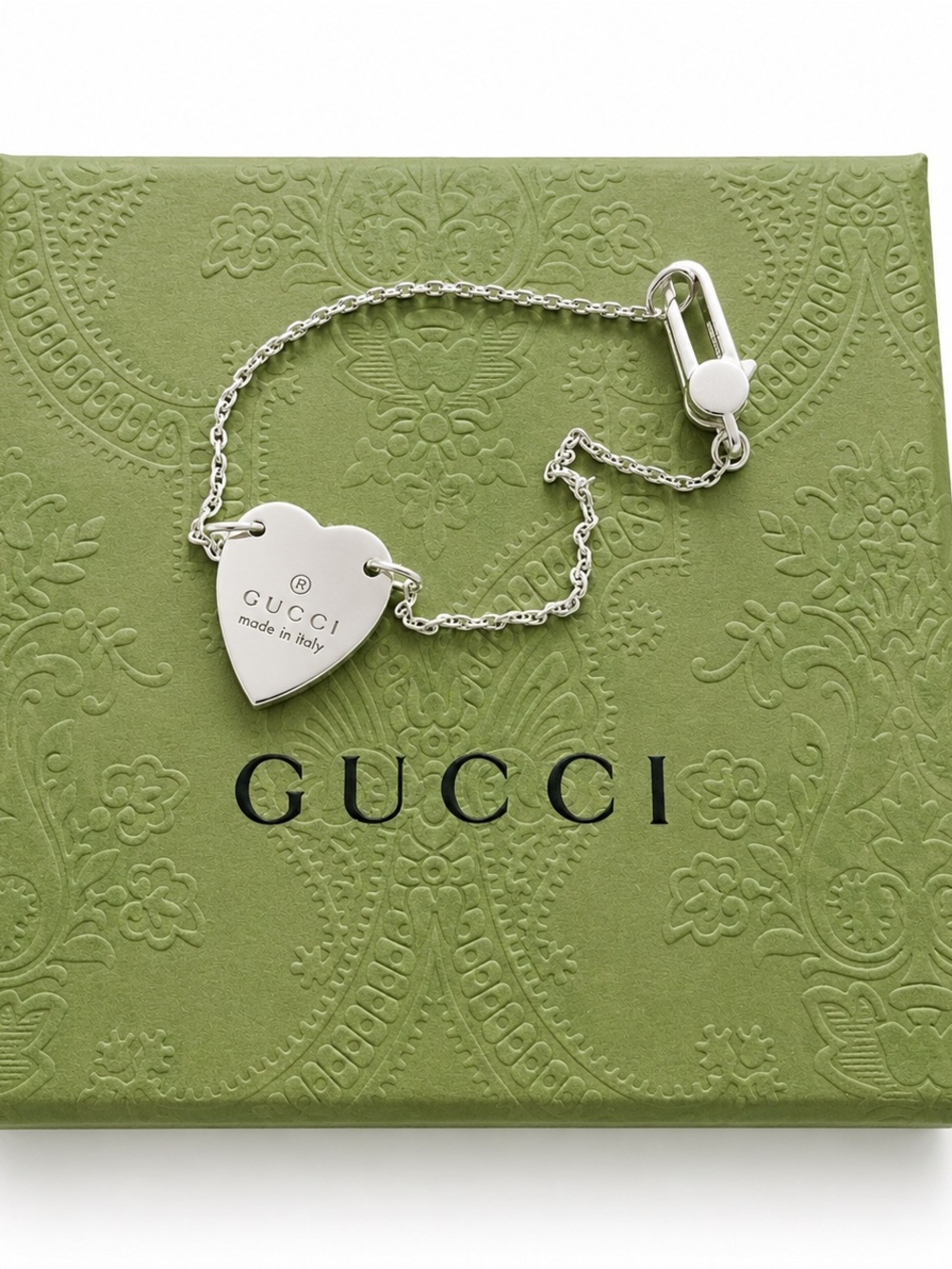 Authentic Gucci Silver Heart Pendant Bracelet